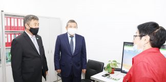 Ғалымдардың фермерлермен кездесуі тұрақты өткізіледі