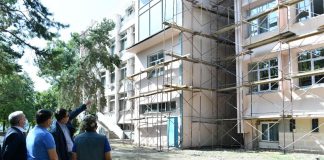 Оқу жылы қайта жаңарған ғимаратта басталады