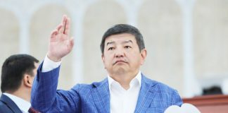 Алты президенттің тілін тапқан Жапаров