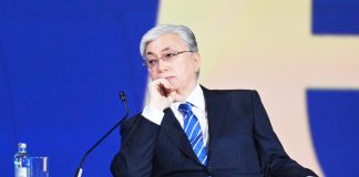 Үш жүз жылдан кейін сөзбен атылған оқ