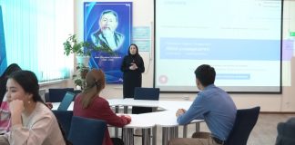 Coursera жобасына қатысқан елдегі алғашқы университет
