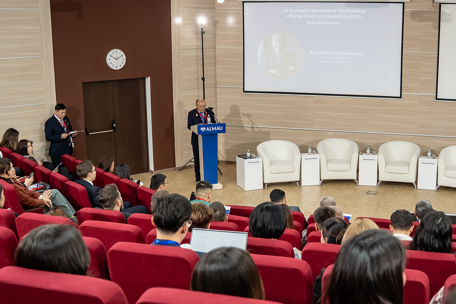 «Қоғамдық сенім және әлеуметтік капитал» VI халықаралық конференциясы: Қазақстан жастары арасындағы сенім индексі қалай өзгерді?