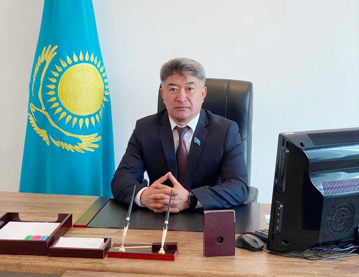 Алмасбек Нөкербанұлы: «Аманатқа адалдық – азаматтық биік ұстаным»