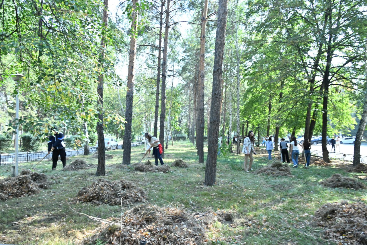 ҚазҰУ-да «Таза Қазақстан» акциясы аясында сенбілік өтті