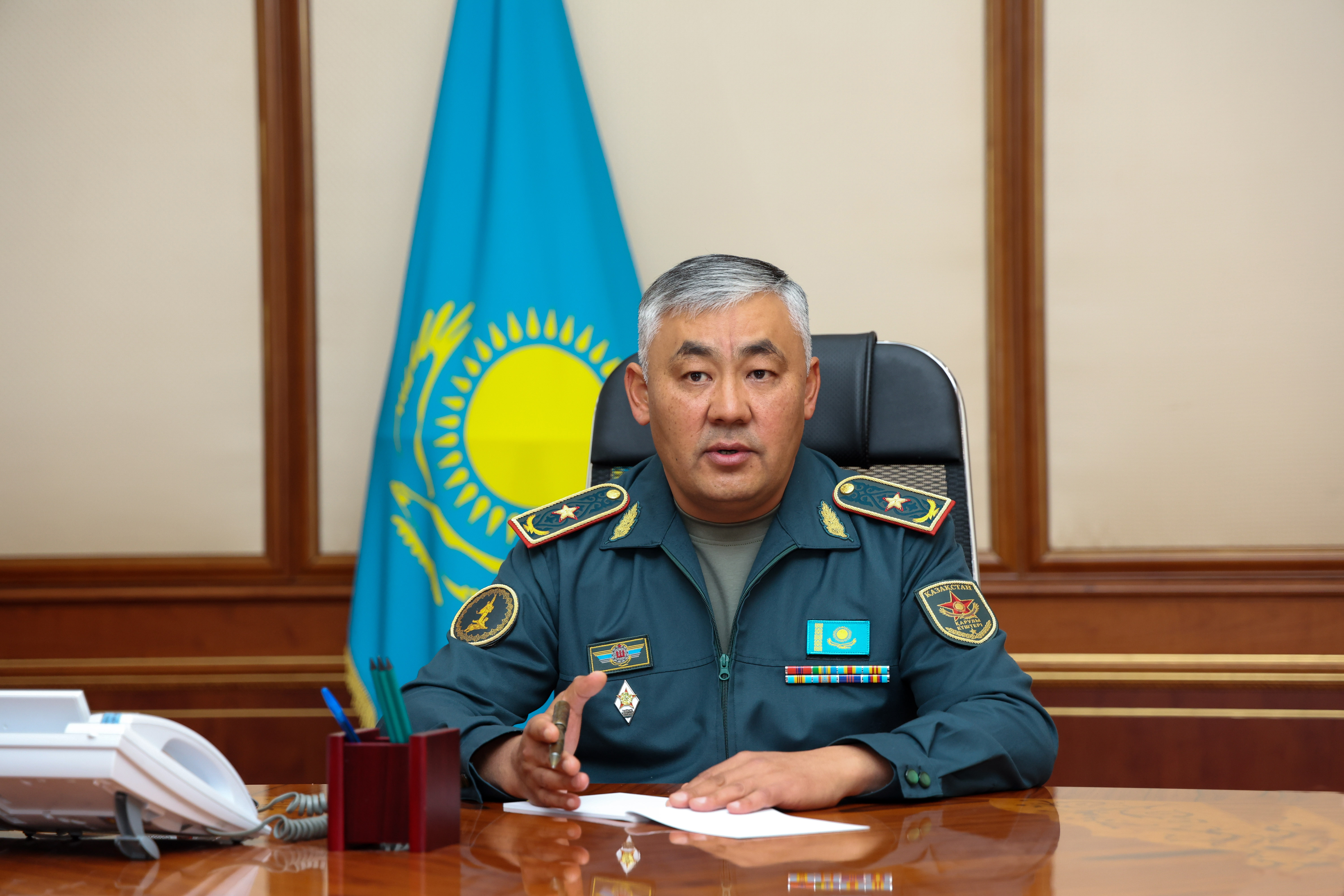Қорғаныс министрі Мемлекет басшысының армияны қайта жаңғырту жөніндегі тапсырмаларын іске асыру бойынша міндеттер қойды