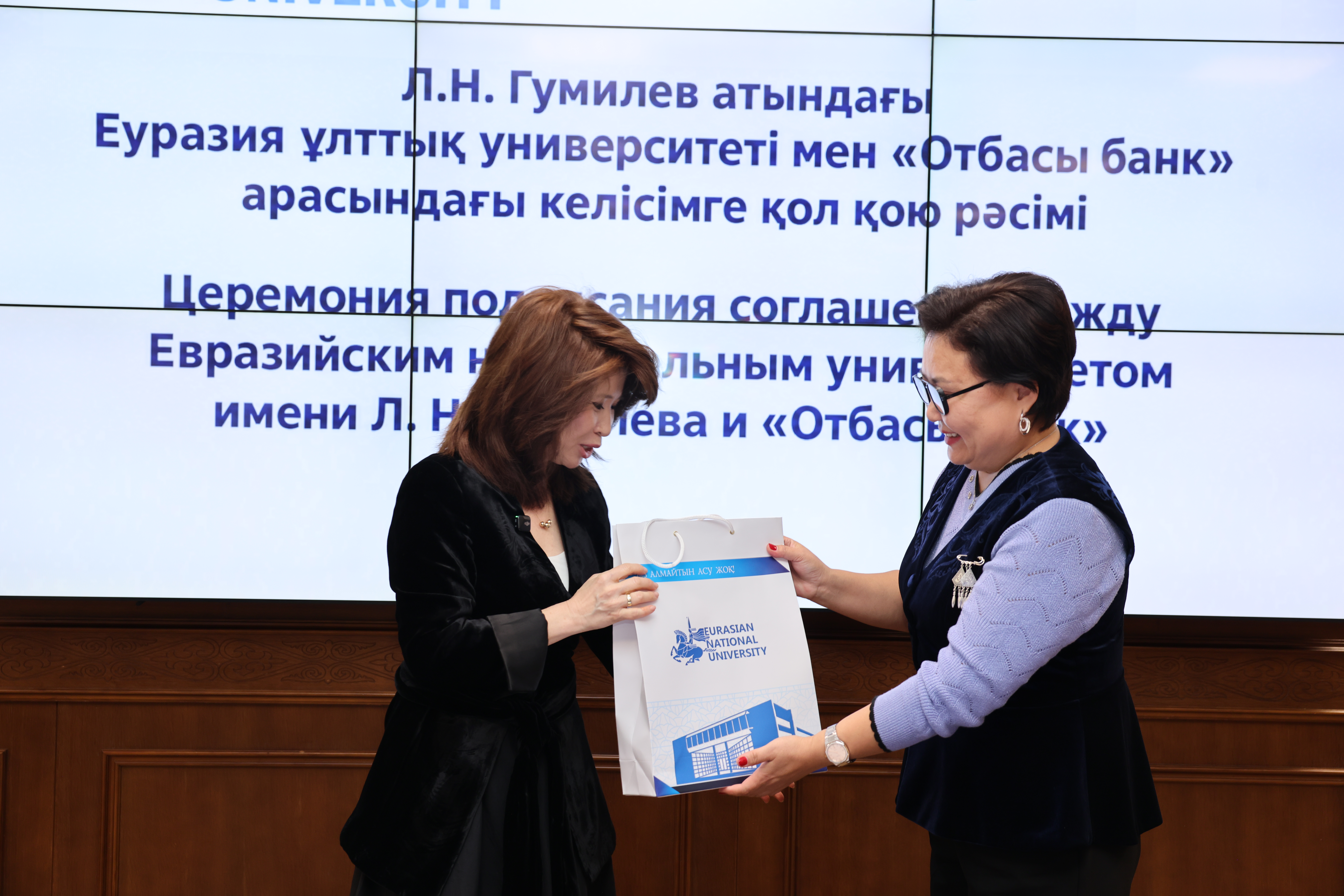 ЕҰУ жас ғалымдарға баспаналы болу мүмкіндігін сыйлады